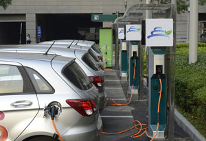 XYJL交流落地充电桩